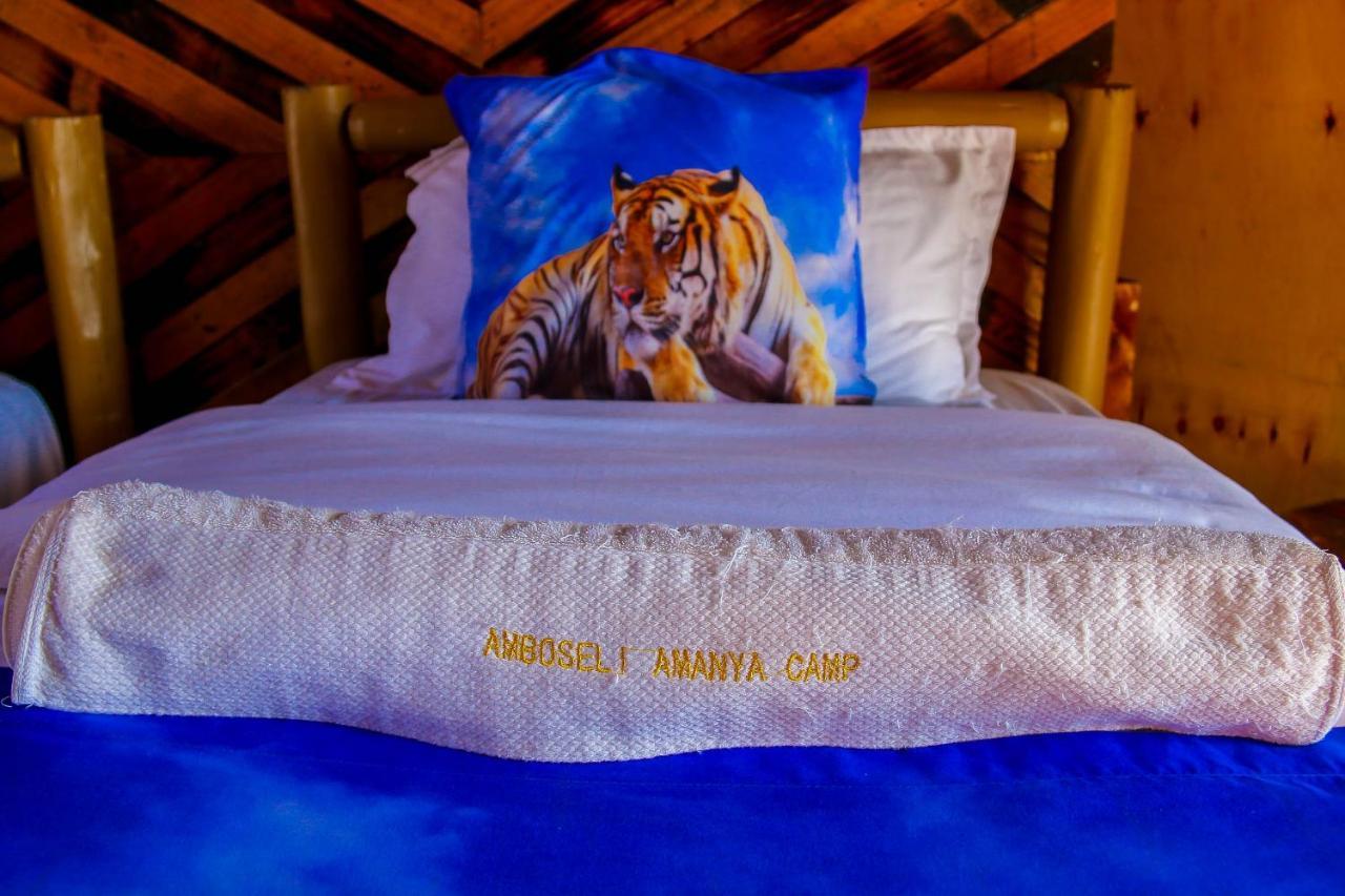 הוילה Amanya Camp 1 Double -Bed Tiger In אמבוסלי מראה חיצוני תמונה